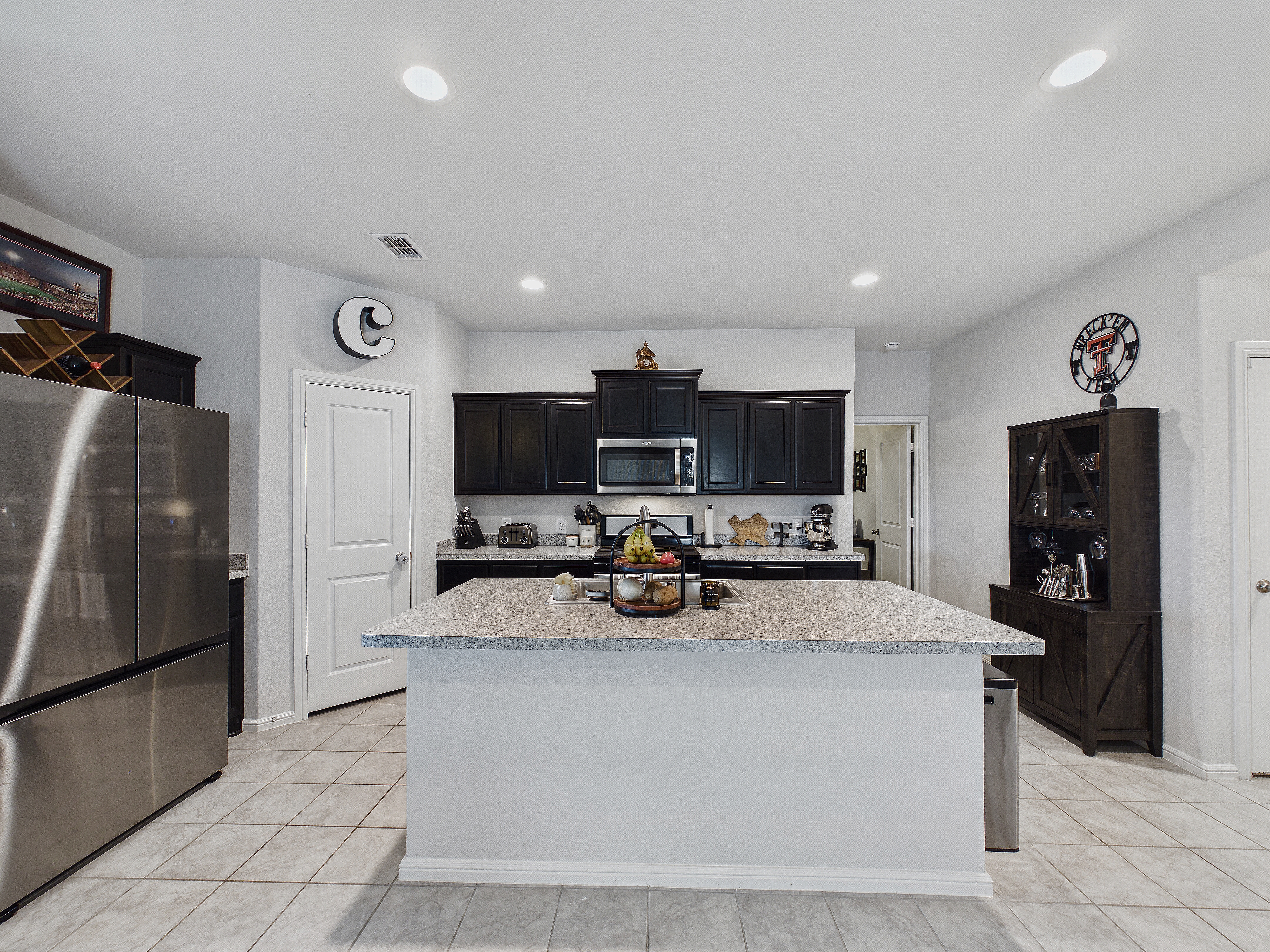 16705 Porterfield Lane, Justin twilight